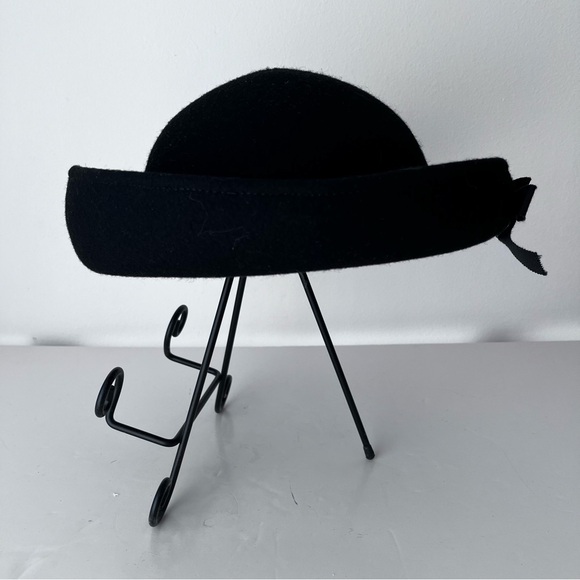 Women’s Black Wool Felt Hat Breton Roller Cloche Vintage - Picture 5 of 10